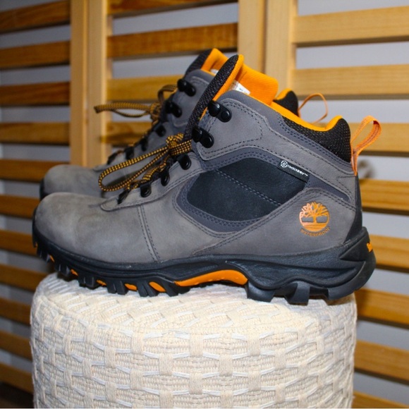 Timberland | MEN'S MT. MADDSEN MID WP HIKERS - Picture 1 of 4